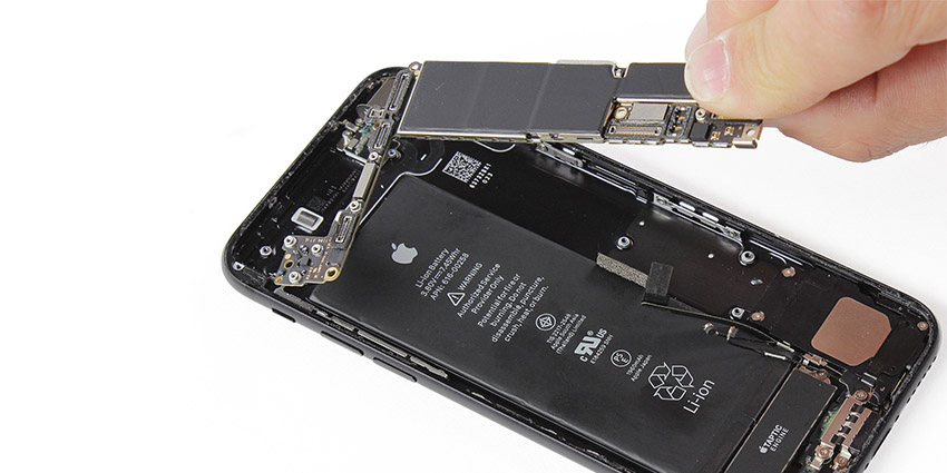 carte mère iPhone 7