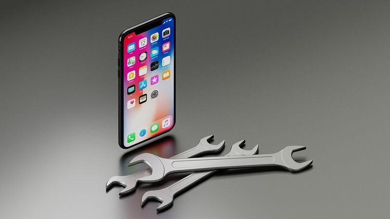 iPhone x et outils de reparation
