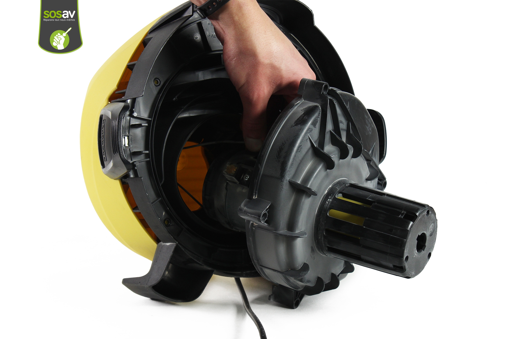 Réparation Tuyau d'aspiration Aspirateur Karcher MV3 premium