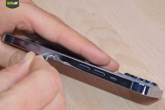 Guide photos remplacement batterie iPhone 13 Pro (Etape 1 - image 3)