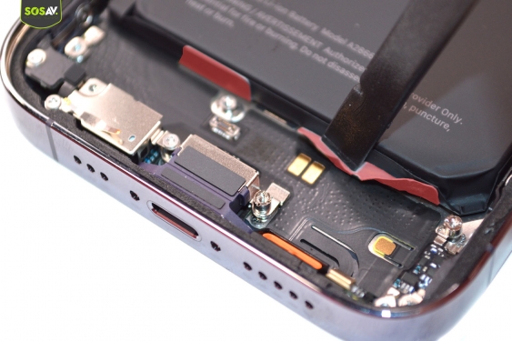 Guide photos remplacement batterie iPhone 14 Pro / 14 Pro Max (Etape 7 - image 1)