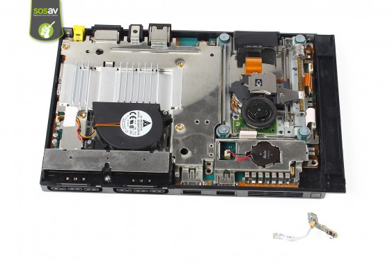 Guide photos remplacement carte des boutons et capteur infrarouge Playstation 2 Slim (Etape 5 - image 1)