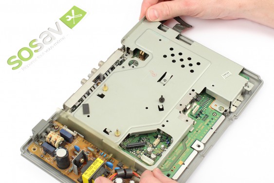 Guide photos remplacement coque inférieure Playstation (Etape 15 - image 1)