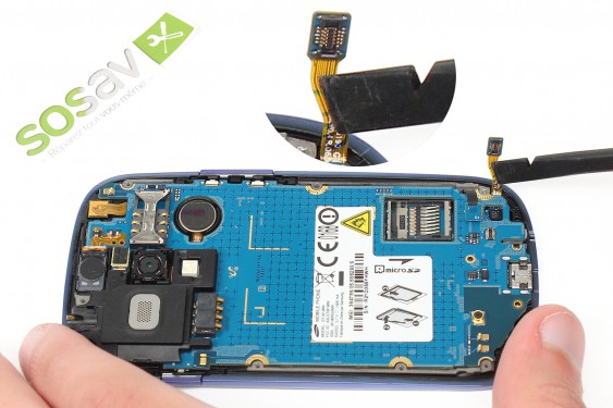 Guide photos remplacement bouton power Samsung Galaxy S3 mini (Etape 7 - image 2)