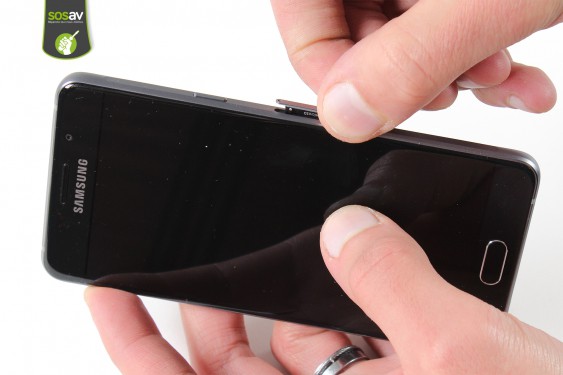 Guide photos remplacement carte mère Samsung Galaxy A5 2016 (Etape 2 - image 3)