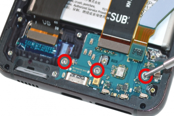 Guide photos remplacement connecteur de charge Galaxy S22 (Etape 8 - image 3)