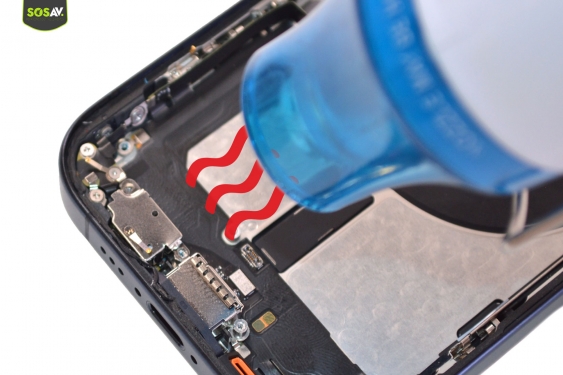 Guide photos remplacement connecteur de charge iPhone 15 Pro (Etape 19 - image 2)