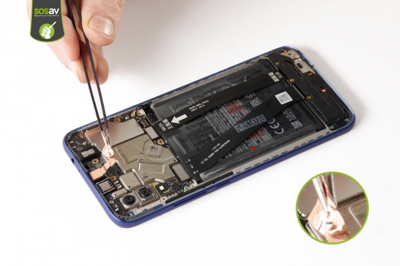 Guide photos remplacement carte mère / caméra arrière Xiaomi Redmi 7 (Etape 15 - image 3)