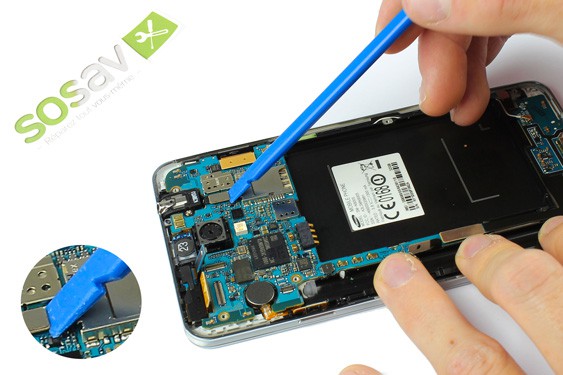 Guide photos remplacement prise jack + haut-parleur interne (Etape 10 - image 3)