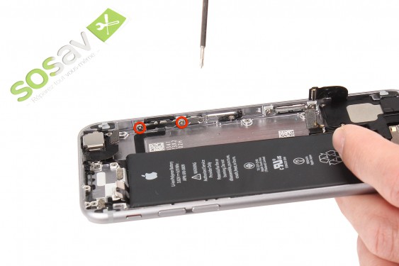 Guide photos remplacement bouton power iPhone 6 (Etape 25 - image 1)