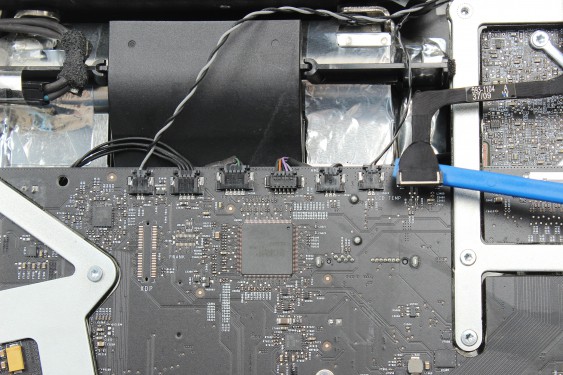 Guide photos remplacement ventilateur du disque dur iMac 27" fin 2009 (EMC 2309 et 2374) (Etape 50 - image 3)