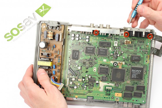 Guide photos remplacement coque inférieure Playstation (Etape 16 - image 1)