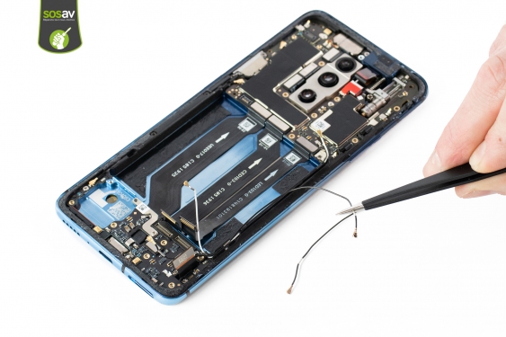 Guide photos remplacement câbles d'interconnexion OnePlus 7T Pro (Etape 27 - image 1)