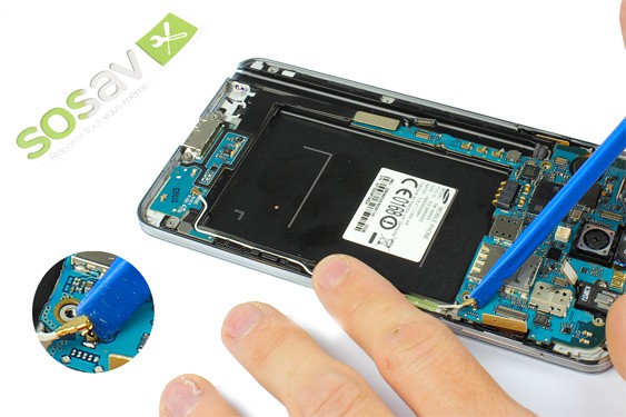 Guide photos remplacement prise jack + haut-parleur interne (Etape 12 - image 2)