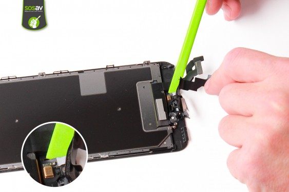 Guide photos remplacement plaque de protection de l'écran lcd iPhone 6S Plus (Etape 14 - image 1)
