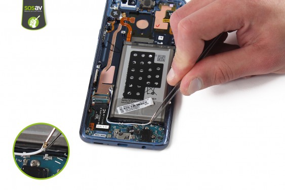 Guide photos remplacement connecteur de charge Galaxy S9+ (Etape 23 - image 3)