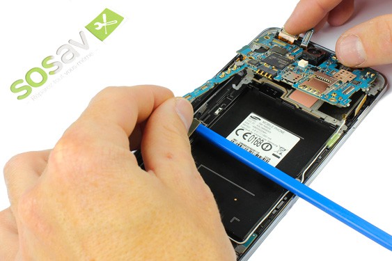 Guide photos remplacement prise jack + haut-parleur interne (Etape 13 - image 2)