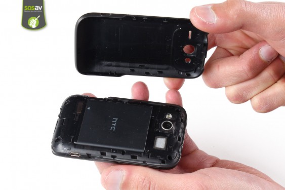 Guide photos remplacement coque arrière HTC Wildfire S (Etape 1 - image 4)