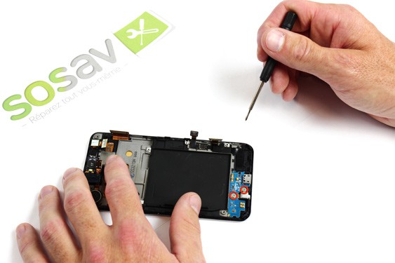 Guide photos remplacement connecteur de charge  Samsung Galaxy S2 (Etape 20 - image 1)