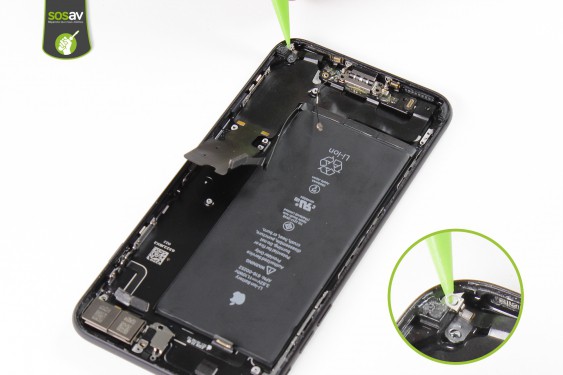 Guide photos remplacement connecteur de charge iPhone 7 Plus (Etape 34 - image 1)