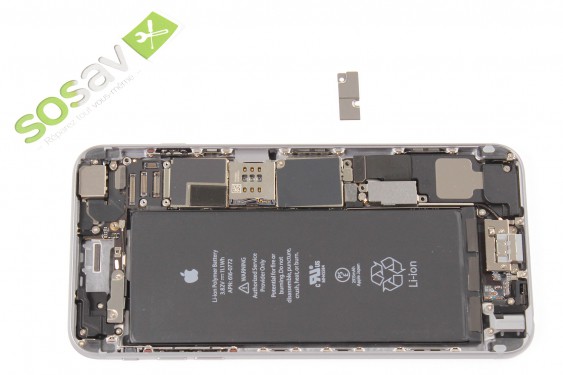 Guide photos remplacement bouton power iPhone 6 Plus (Etape 9 - image 4)
