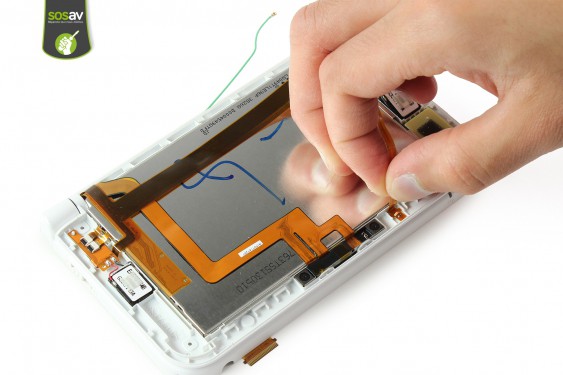 Guide photos remplacement nappe haut-parleur Nintendo 3DS XL (Etape 44 - image 2)