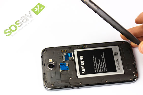 Guide photos remplacement haut parleur externe  (Etape 2 - image 4)