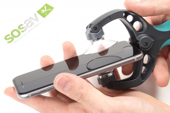 Guide photos remplacement ecran lcd iPhone 6 (Etape 4 - image 1)