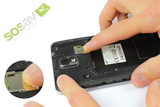 Guide photos remplacement caméra avant + capteur proximité  (Etape 4 - image 1)