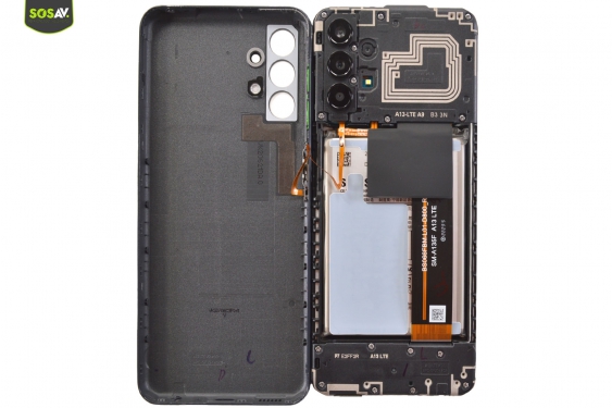Guide photos remplacement batterie Galaxy A13 (Etape 3 - image 5)