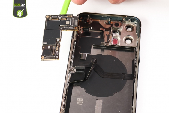 Guide photos remplacement carte mère iPhone 12 Pro Max (Etape 34 - image 3)