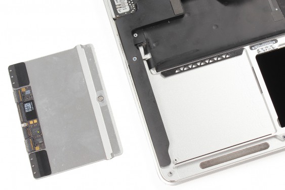 Guide photos remplacement trackpad Macbook Air 13" mi-2011 EMC2469 (A1369) (Etape 16 - image 1)