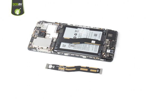 Guide photos remplacement nappe de liaison du connecteur de charge OnePlus 3 (Etape 13 - image 1)