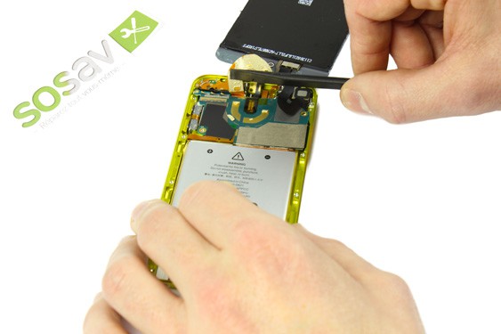 Guide photos remplacement bouton power iPod Touch 5e Gen (Etape 16 - image 3)