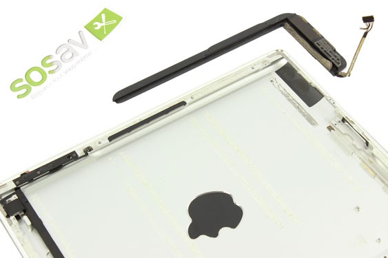 Guide photos remplacement haut-parleur externe (hp du bas) iPad 3 WiFi (Etape 37 - image 1)