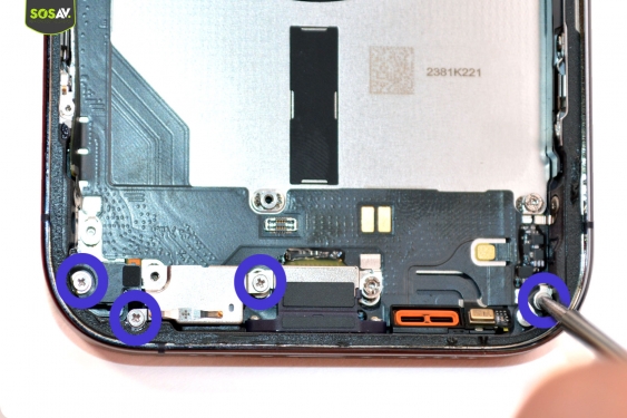 Guide photos remplacement connecteur de charge iPhone 14 Pro / 14 Pro Max (Etape 13 - image 1)