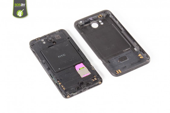 Guide photos remplacement lecteur carte sim HTC Titan (Etape 2 - image 4)