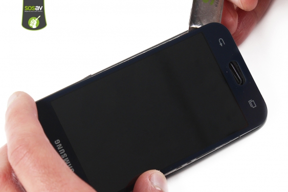 Guide photos remplacement caméra arrière Galaxy J1 2015 (Etape 12 - image 2)