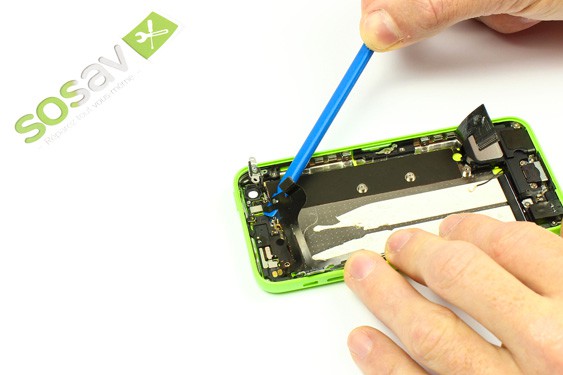 Guide photos remplacement nappe power vibreur volume iPhone 5C (Etape 37 - image 1)