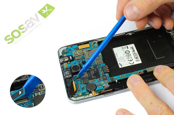 Guide photos remplacement prise jack + haut-parleur interne (Etape 10 - image 2)