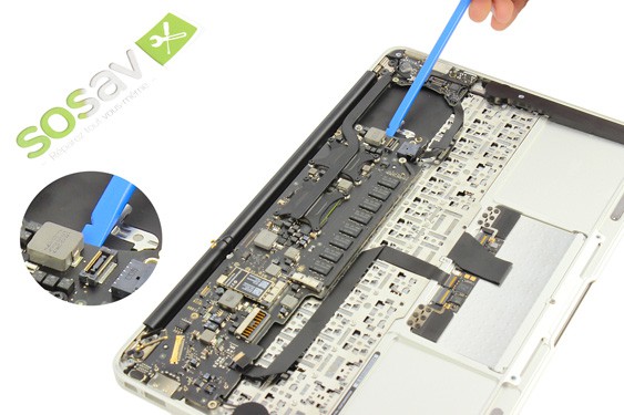 Guide photos remplacement ecran MacBook Air 11" Fin 2010 (EMC 2393) (Etape 31 - image 1)