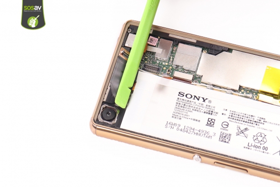 Guide photos remplacement connecteur de charge Xperia M5 (Etape 13 - image 3)