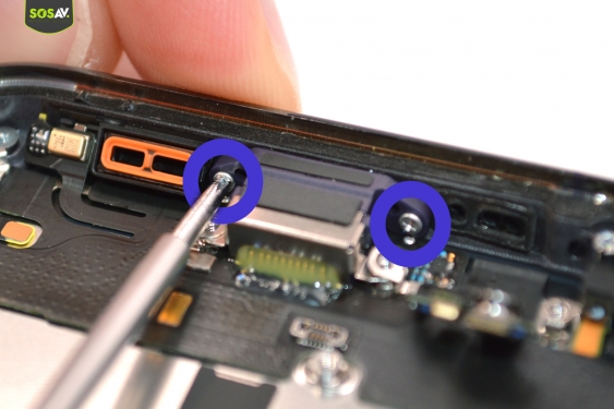 Guide photos remplacement connecteur de charge iPhone 14 Pro / 14 Pro Max (Etape 15 - image 3)