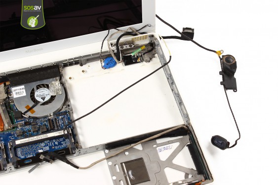Guide photos remplacement antenne bluetooth Macbook Core 2 Duo (A1181 / EMC2200) (Etape 21 - image 4)