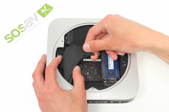 Guide photos remplacement radiateur du processeur et du chipset Mac Mini Late 2012 (Etape 12 - image 2)