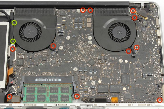 Guide photos remplacement récepteur infrarouge / support bas du disque dur MacBook Pro 15" Fin 2008 - Début 2009 (Modèle A1286 - EMC 2255) (Etape 21 - image 1)