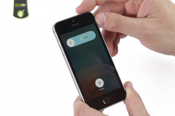 Guide photos remplacement vibreur iPhone SE (Etape 1 - image 2)