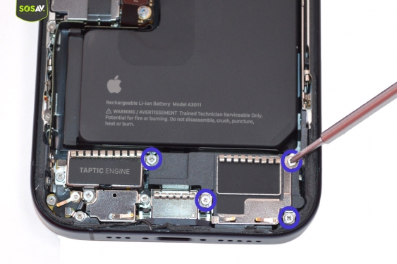 Guide photos remplacement batterie iPhone 15 Pro (Etape 7 - image 1)
