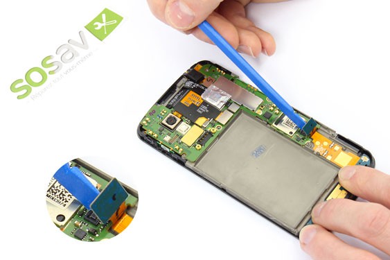 Guide photos remplacement connecteur de charge Nexus 4 (Etape 17 - image 2)