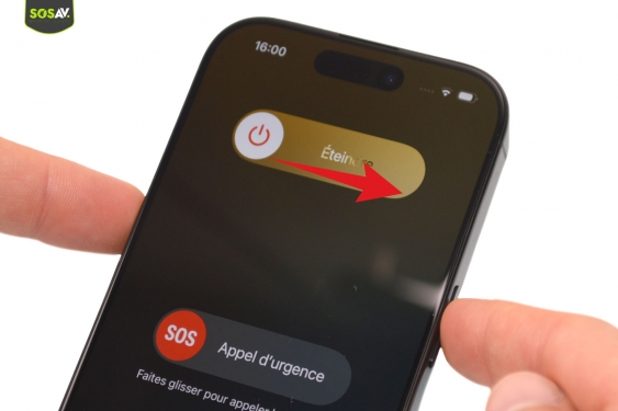 Guide photos remplacement connecteur de charge iPhone 16 Pro (Etape 1 - image 2)